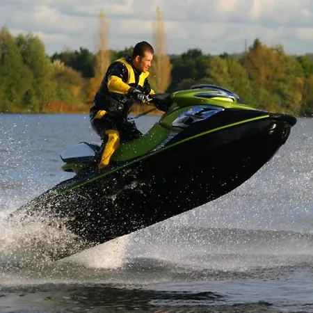 Family By The Villa Boussu-lez-Walcourt
