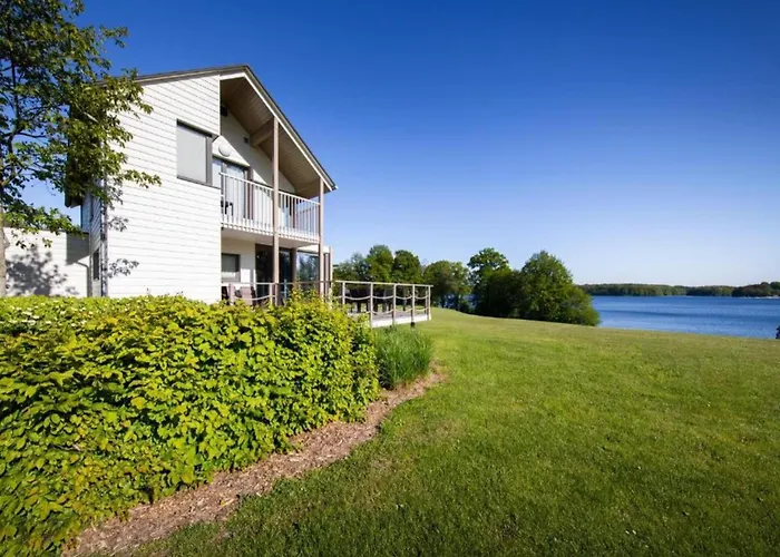 Family By The Villa *