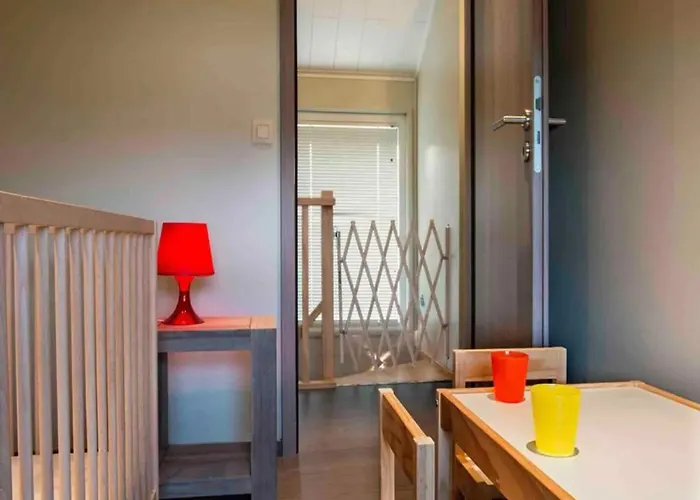 Family By The Villa *